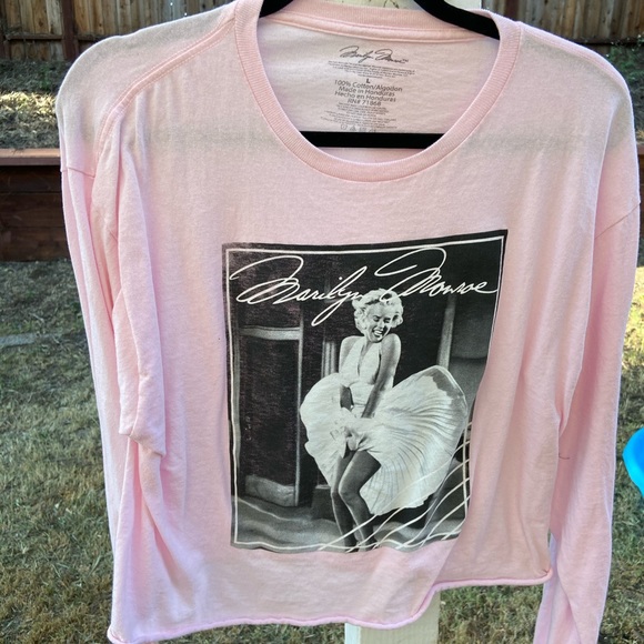 SOLD - Picture 1 of 2